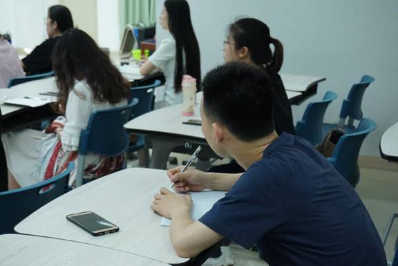 http://www.xhsysu.edu.cn/uploadfile/2019/0613/20190613110046748.png