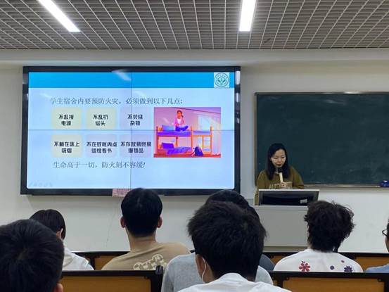 图示, 示意图
中度可信度描述已自动生成:ver1